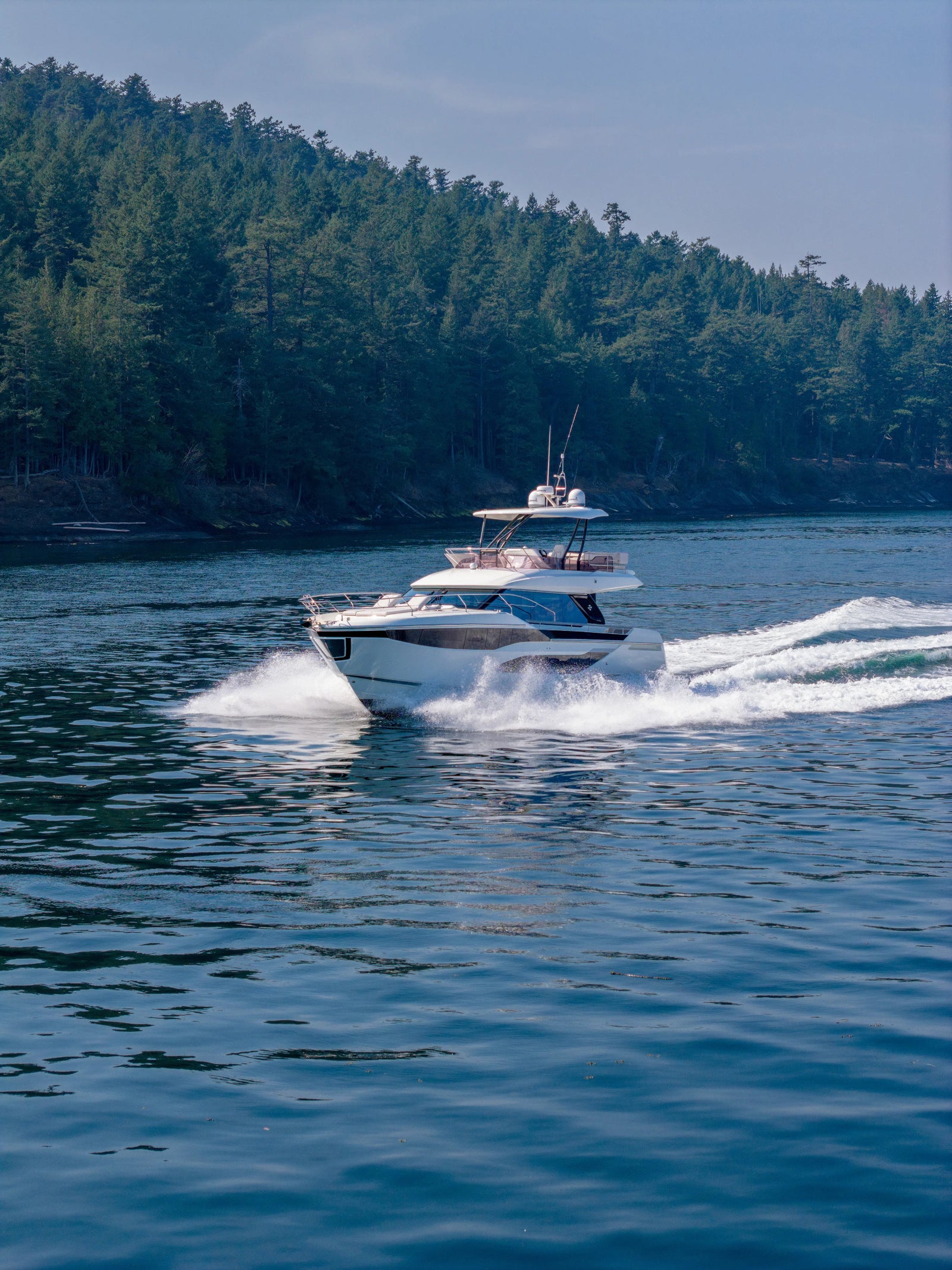 Yacht Cruising in the San Juans, Vertical