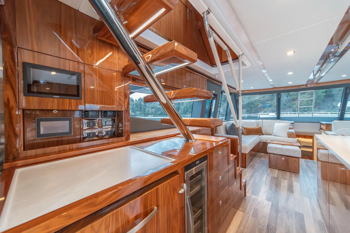 M/Y Migration