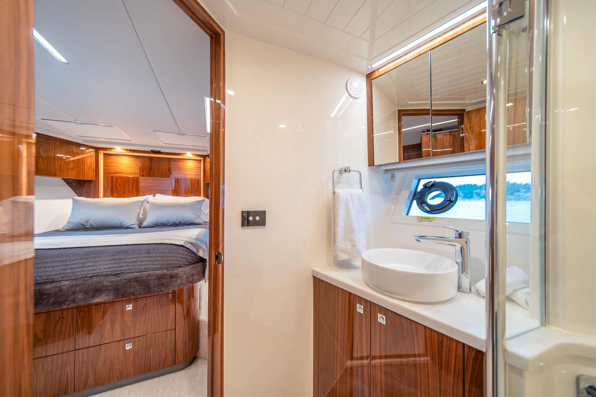 M/Y Migration