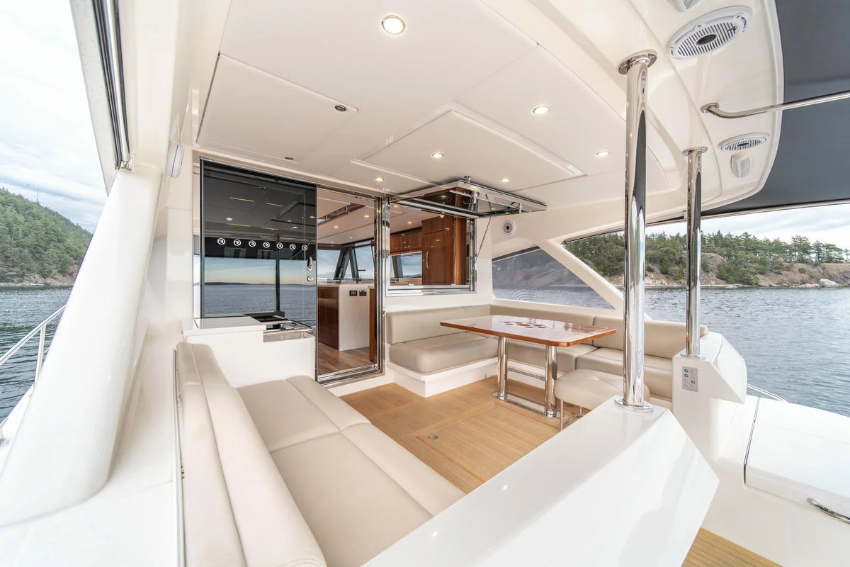 M/Y Migration