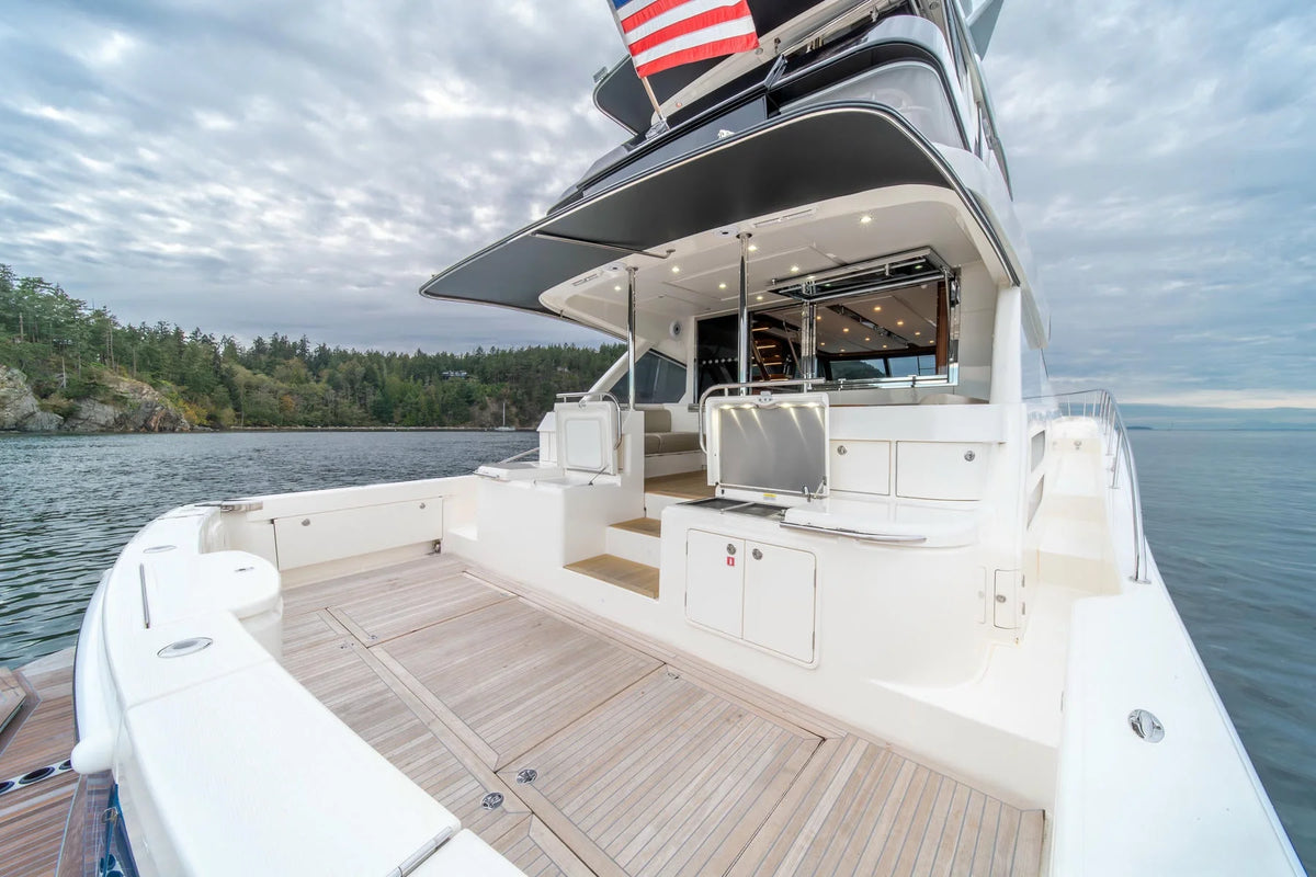 M/Y Migration