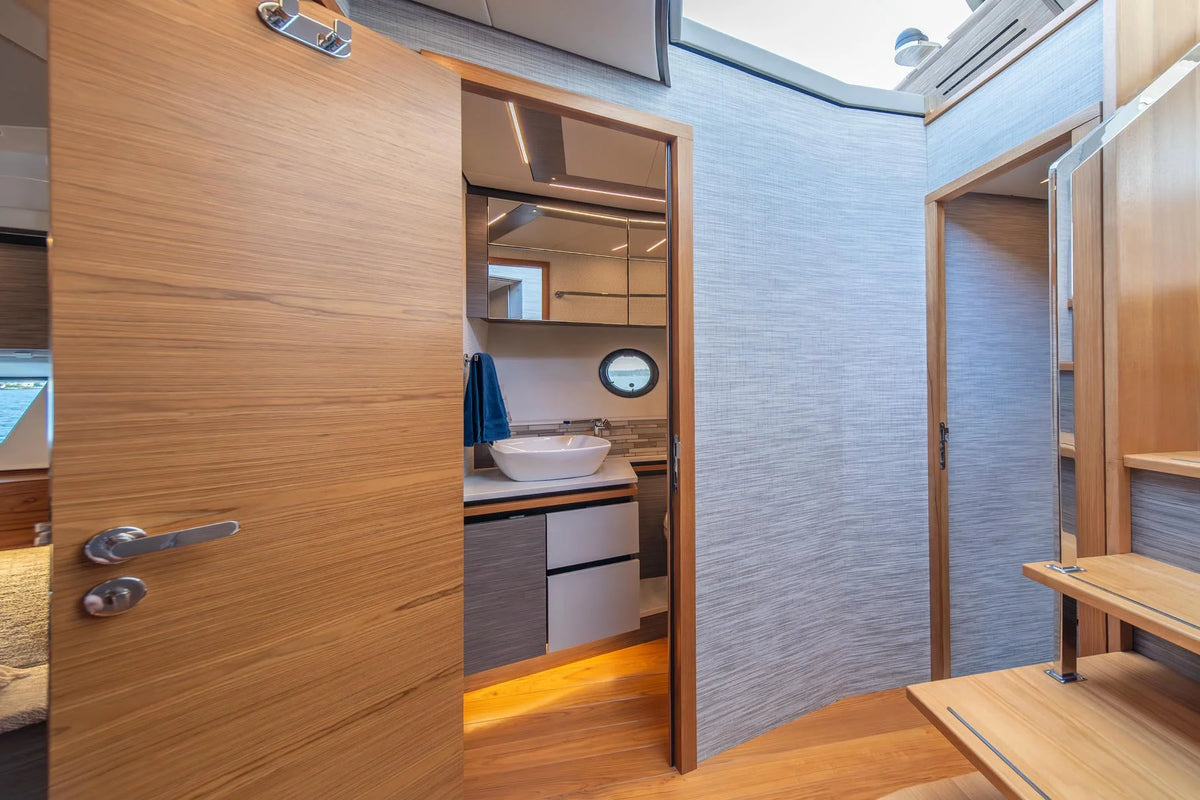 M/Y Current Sea