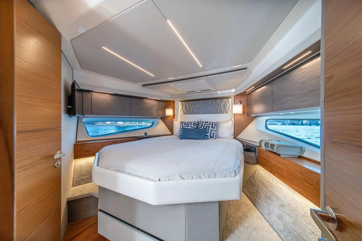 M/Y Current Sea