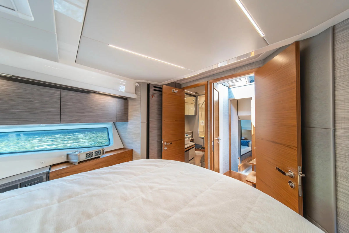 M/Y Current Sea