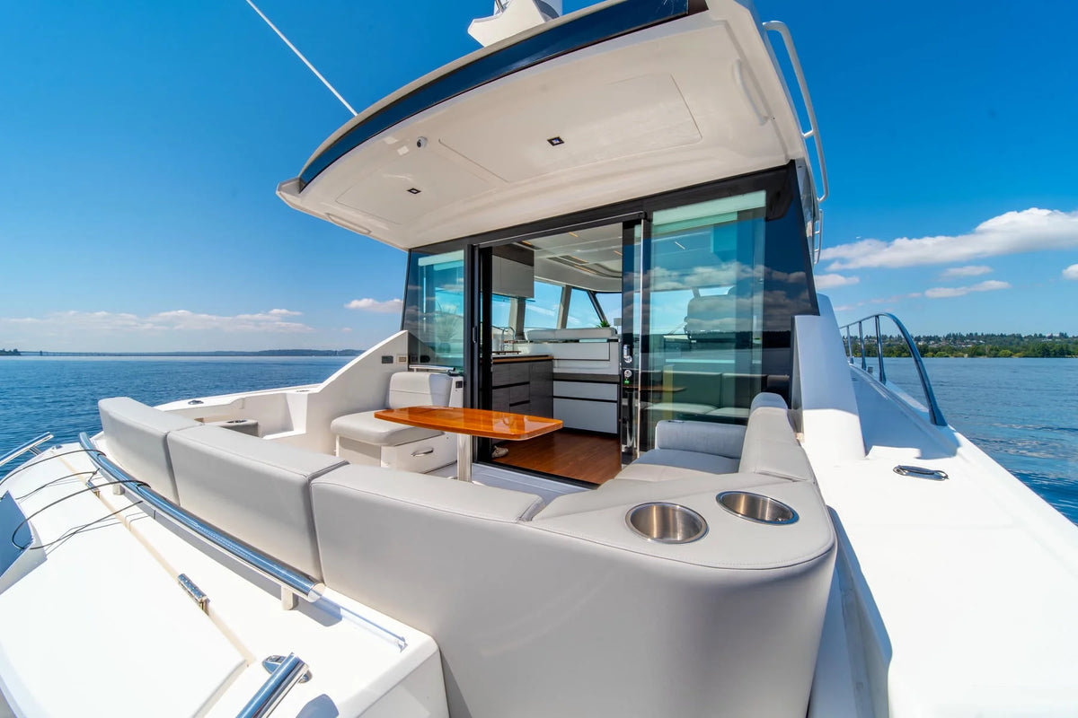 M/Y Current Sea