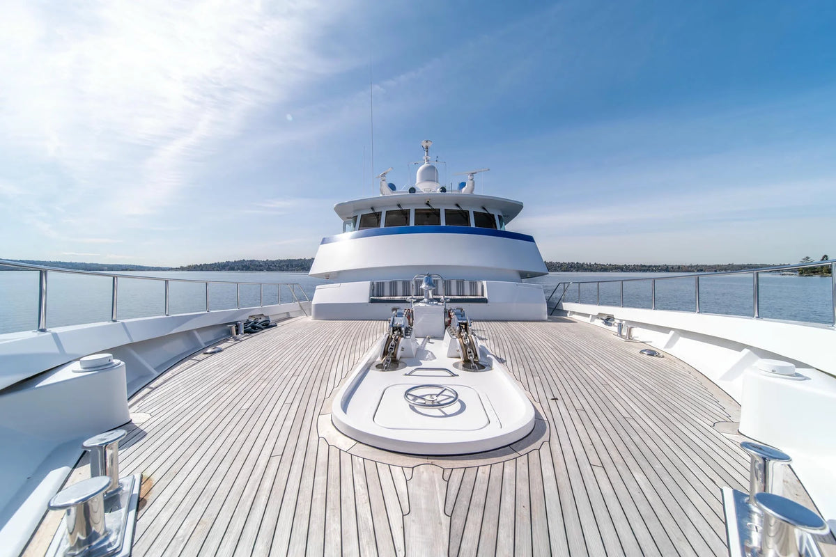 M/Y Escape