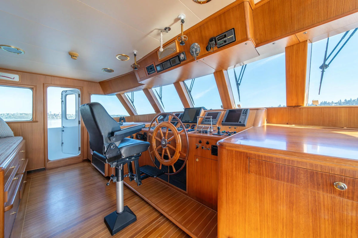 M/Y Escape