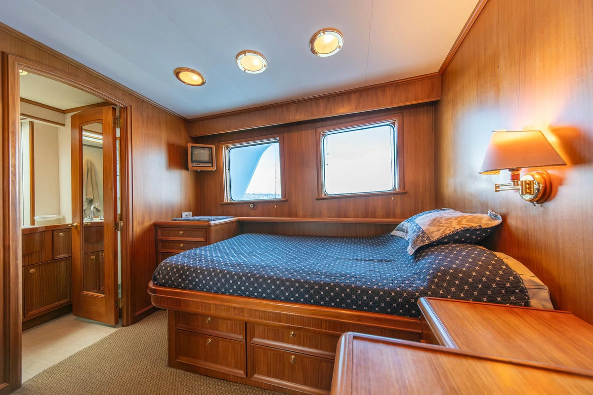 M/Y Escape