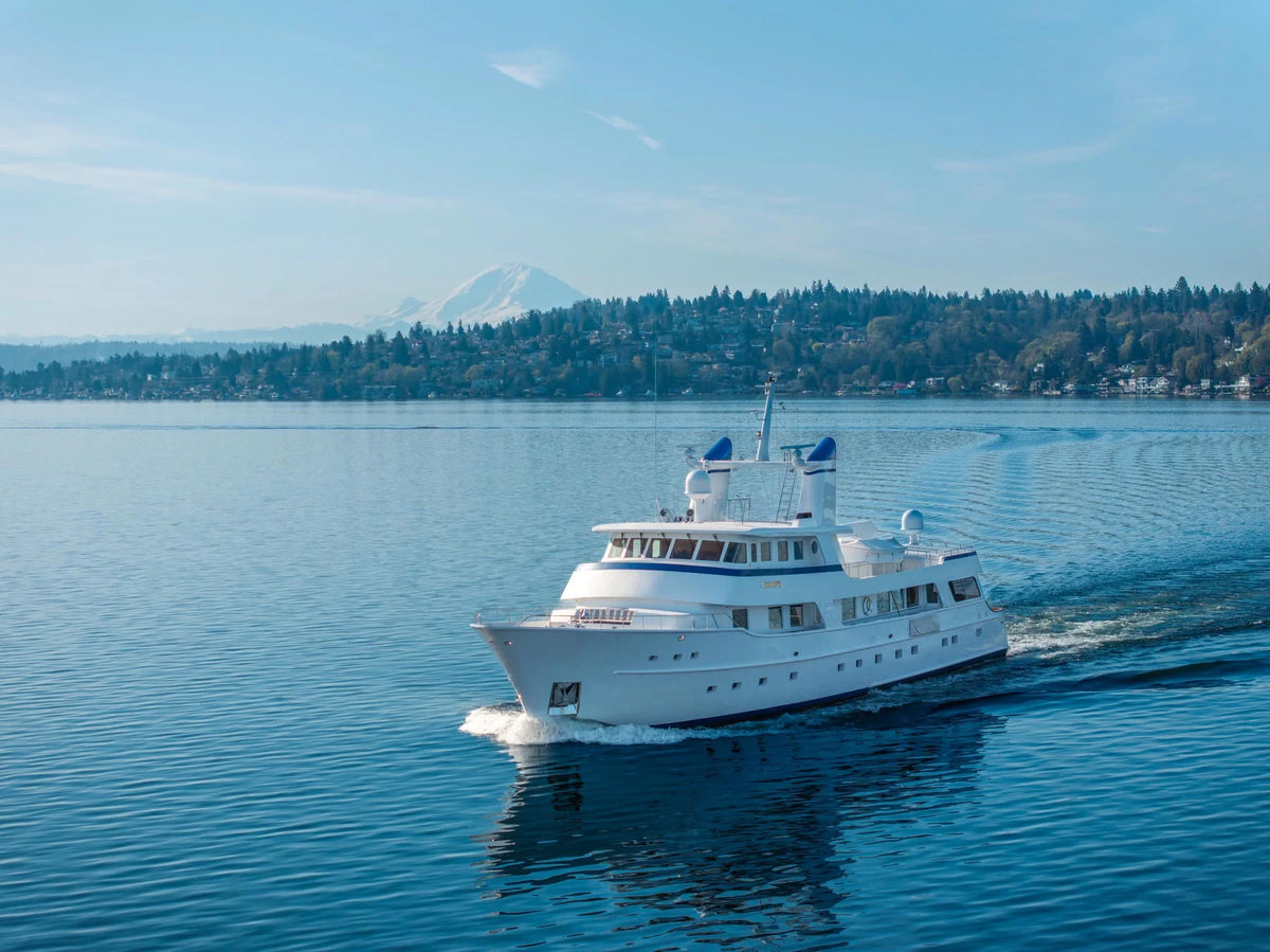 M/Y Escape