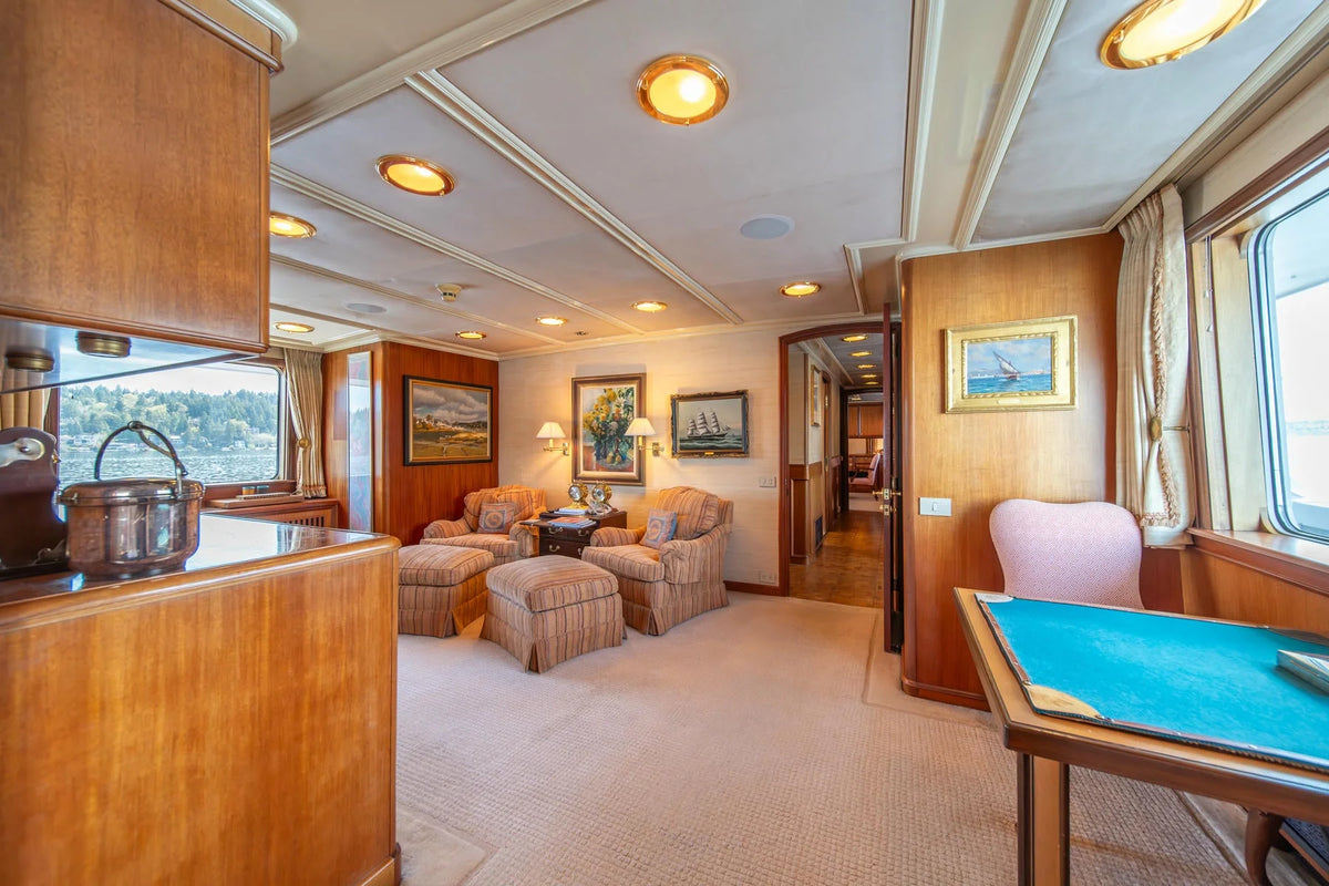 M/Y Escape