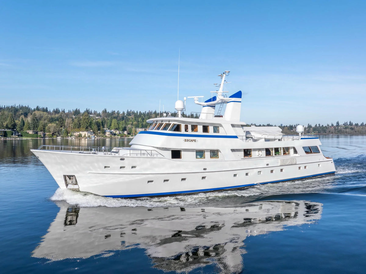 M/Y Escape